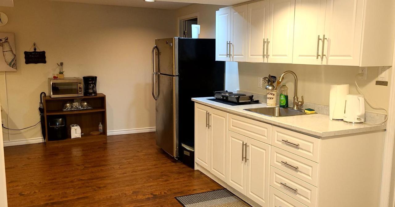 Spacious And Bright Unit With Natural Light. Pickering Exterior foto