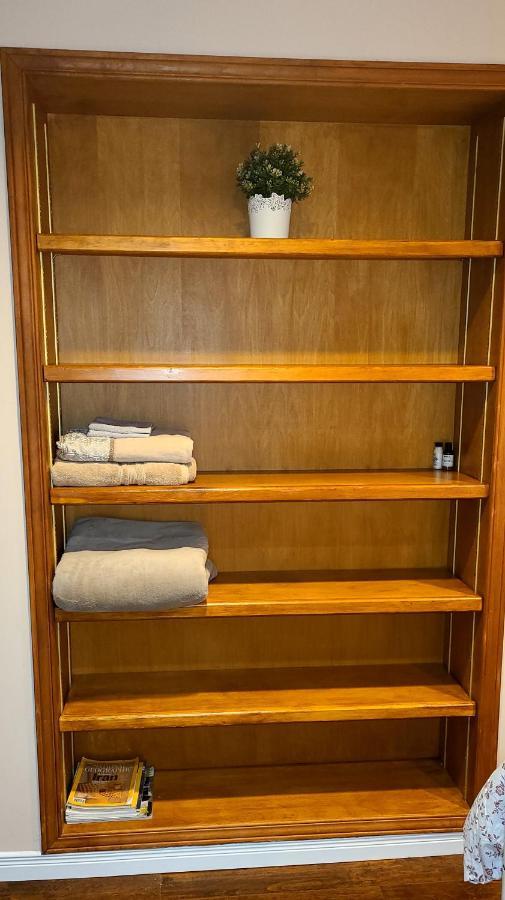 Spacious And Bright Unit With Natural Light. Pickering Exterior foto